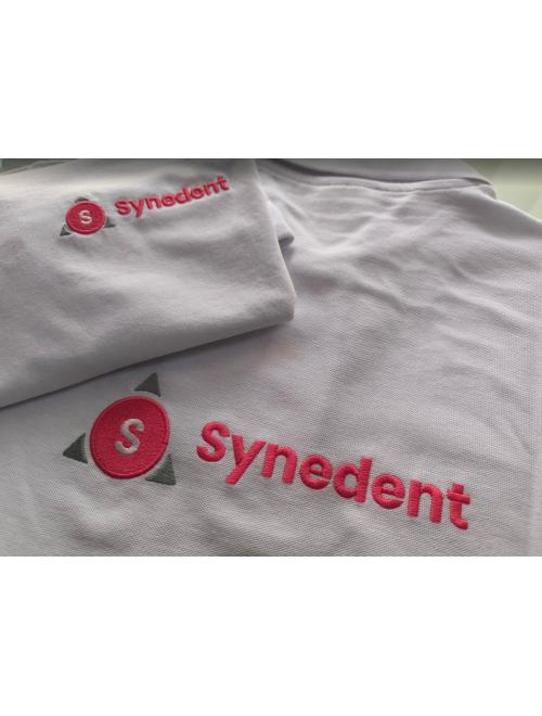Synedent hímzés