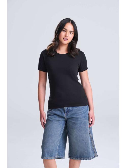 GIRLIE TRI-BLEND T