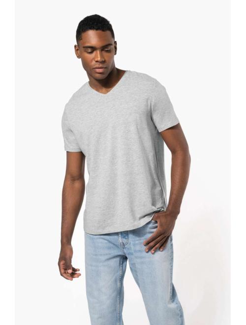 MEN'S SHORT-SLEEVED V-NECK T-SHIRT