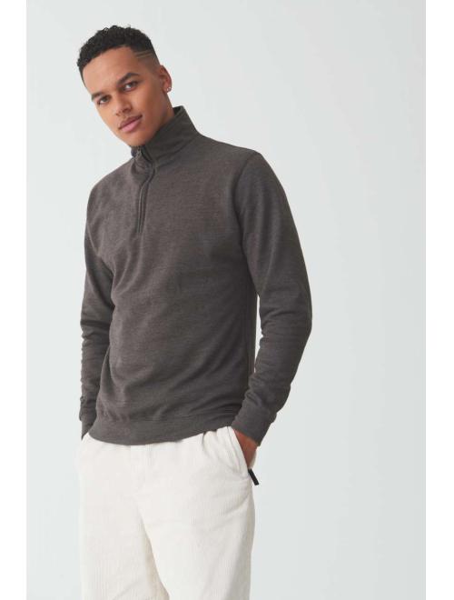 SOPHOMORE 1/4 ZIP SWEAT SOPHOMORE 1/4 ZIP SWEAT