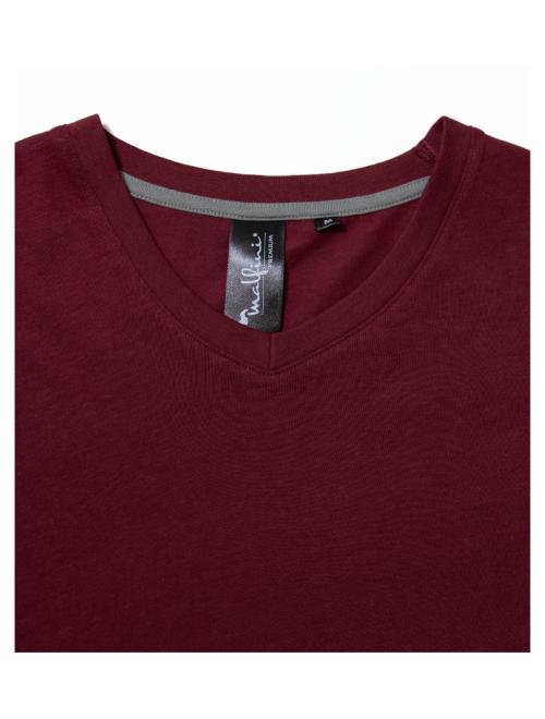 Action V-neck