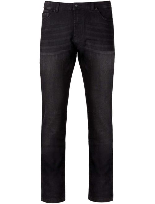 BASIC JEANS
